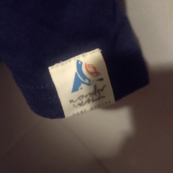 Two Steve and Barry's Wonderwall tshirts new with tags XL and xxl - Picture 3 of 8